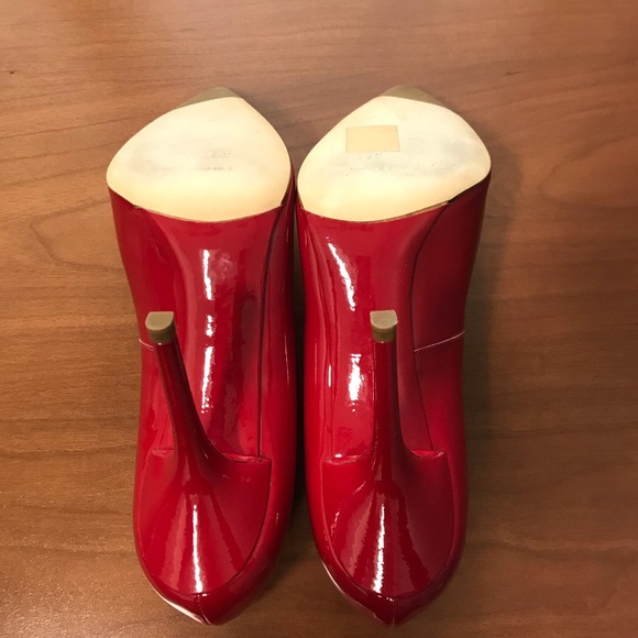 Dolce and Gabbana Shoes - Picture 7 of 8